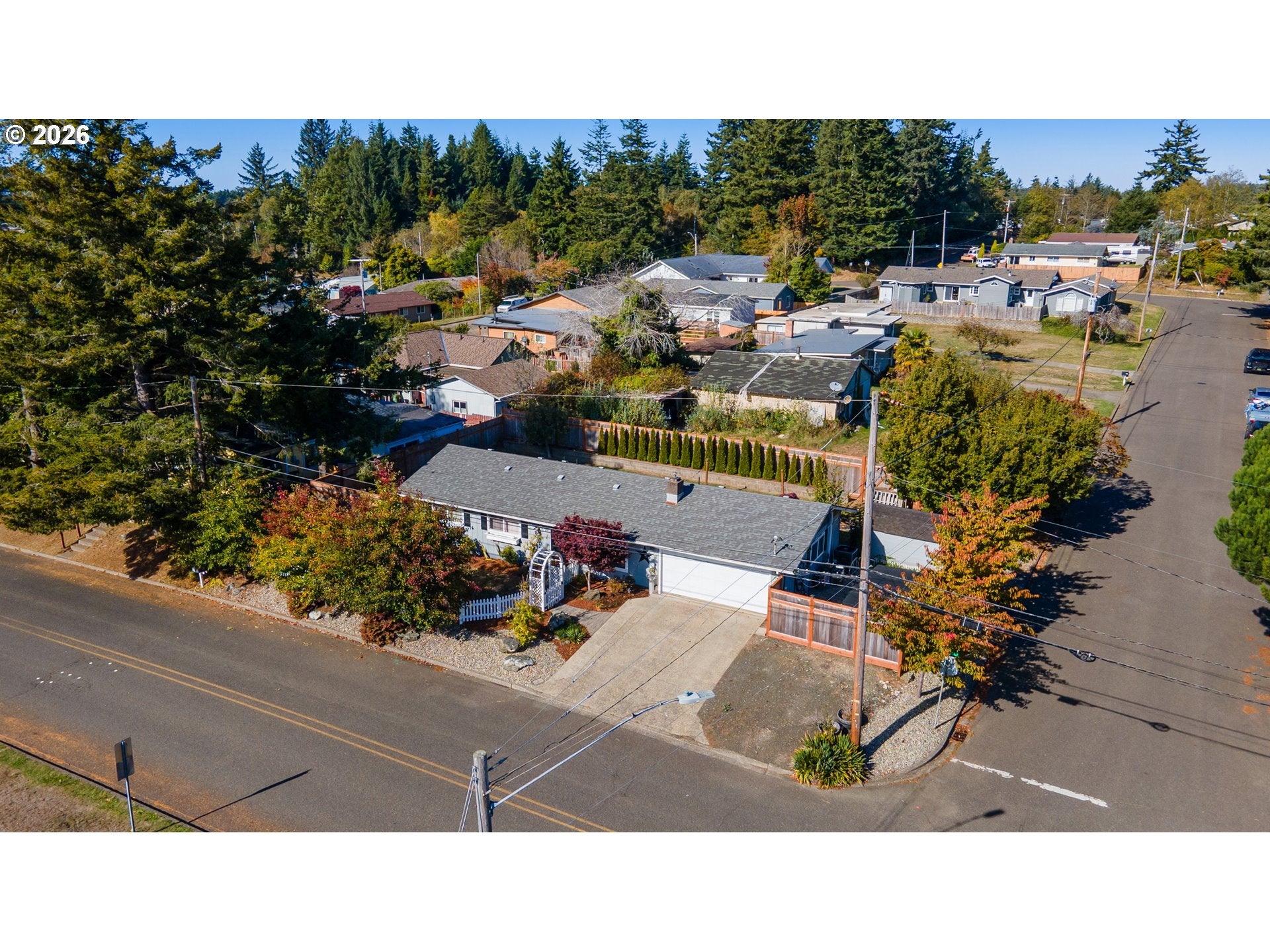 3330 Walnut AVE