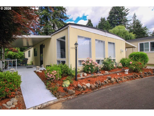 11513 SW ROYAL VILLA DR, PORTLAND, OR 97224 - Image 0240e3772695ce7bef0e8878229514bf/2172472262