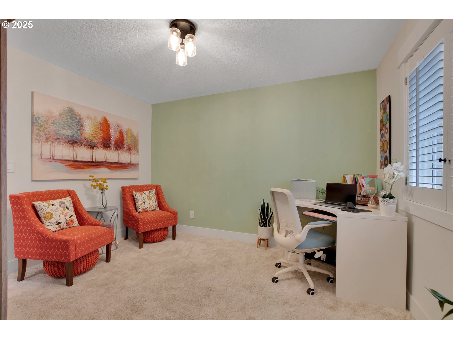 28523 SW CASCADE LOOP