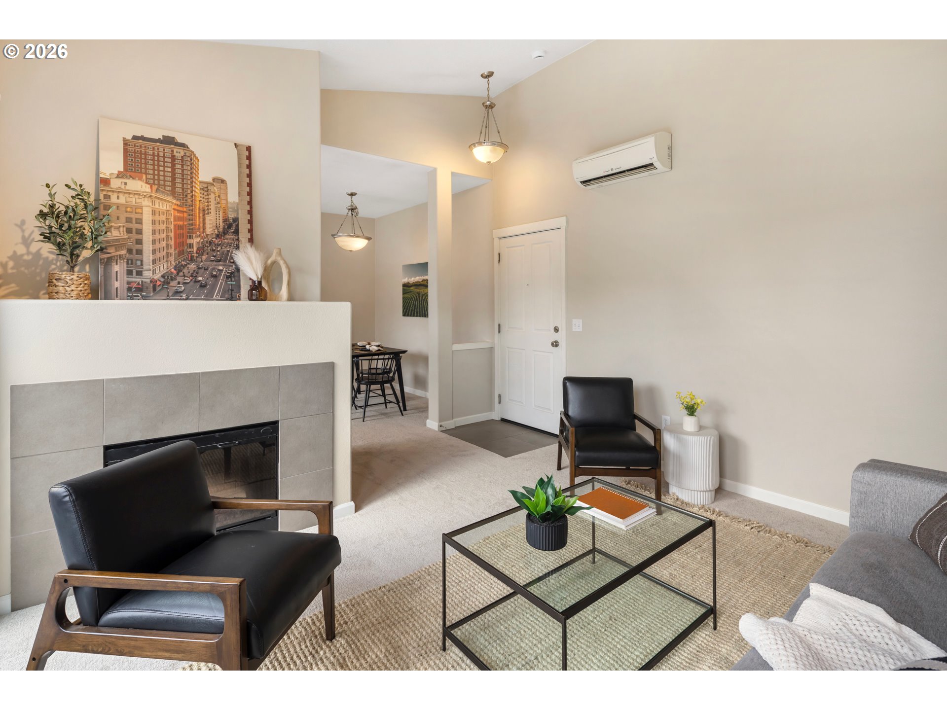 635 NW LOST SPRINGS TER 401