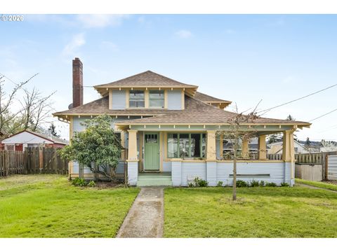 8324 NE EUGENE ST Portland OR 97220