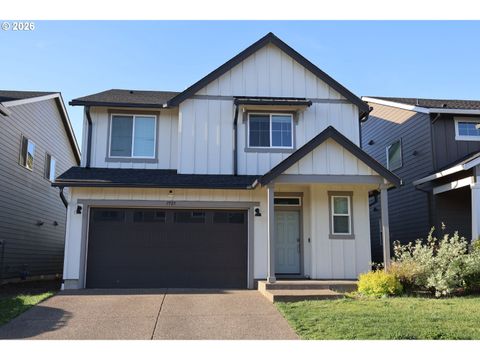 Photo of 1925 NW Wessex St, McMinnville, OR 97128 (MLS # 261972684)