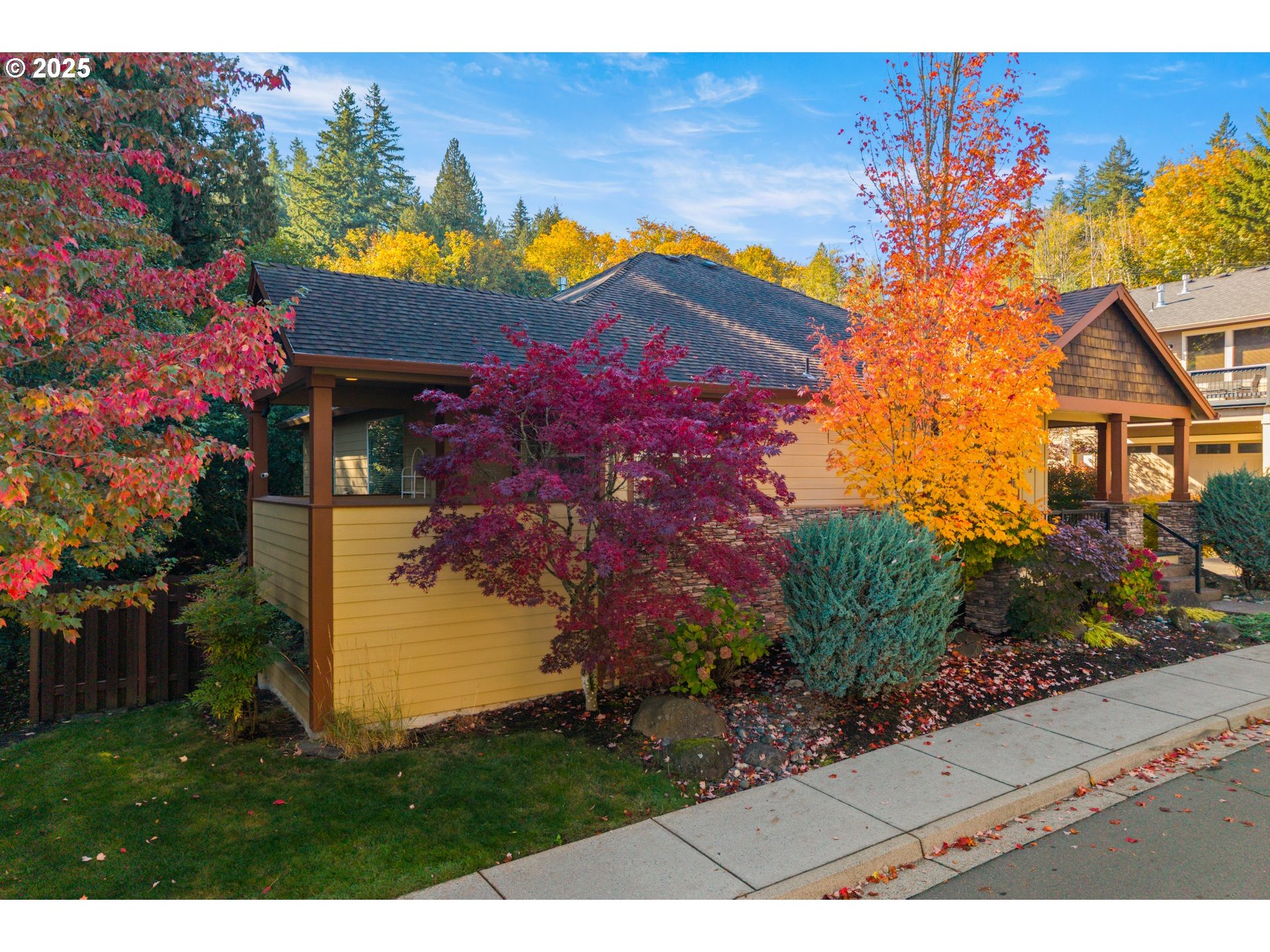 242 SE 29TH ST