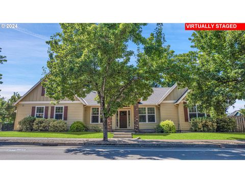 A home in Newberg