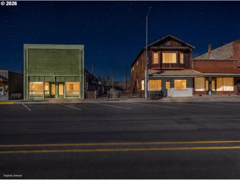 142 NW FRONT ST Prairie City OR 97869