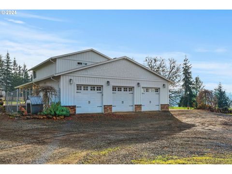 A home in Molalla