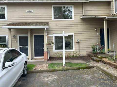 MLS: 680693092