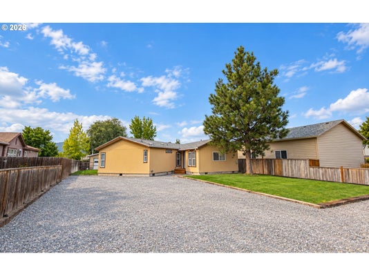 2213 GEKELER LN, LA GRANDE, OR 97850 - Image 02ca7a80e810e4d9fc09fbf58c2eb5e4/1951936985