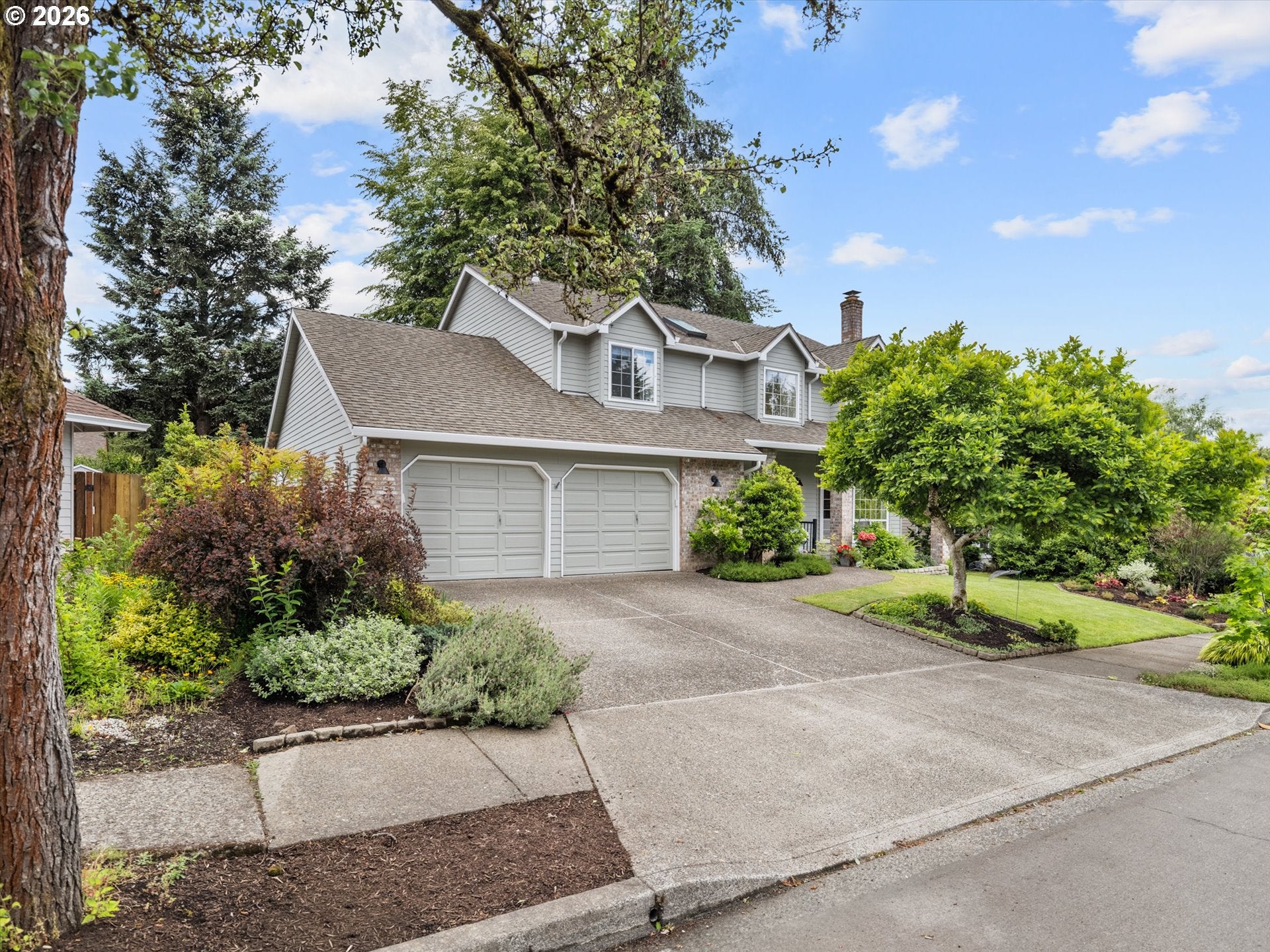 5040 SW GREENWOOD CIR
