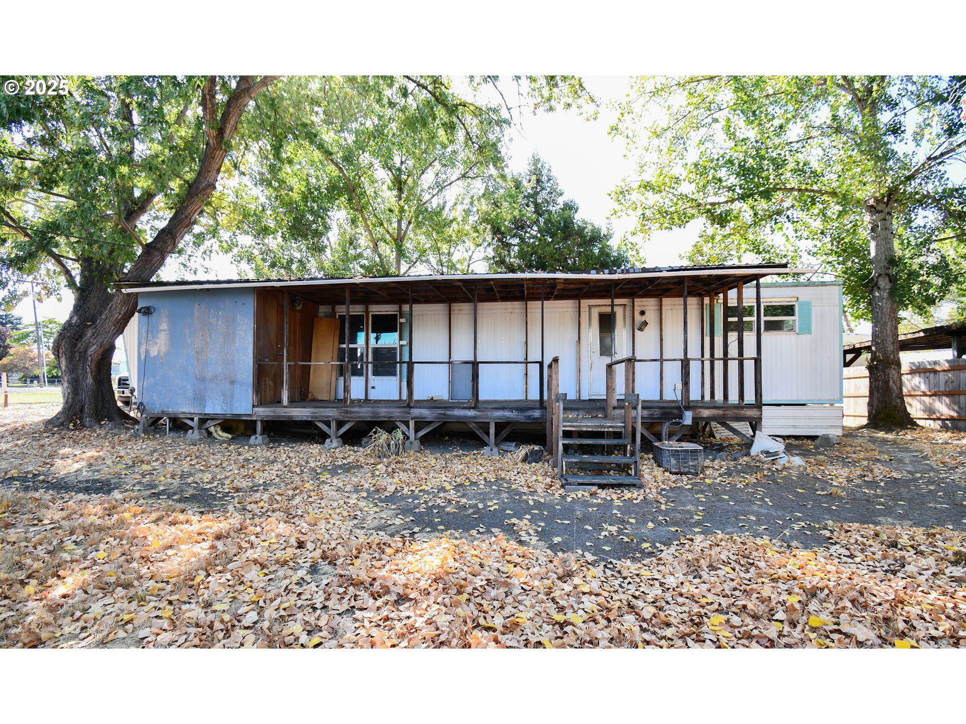 4913 MELODY LN