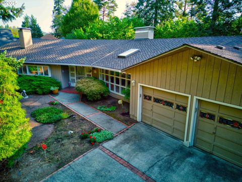 5100 SW LAURELWOOD AVE Portland OR 97225