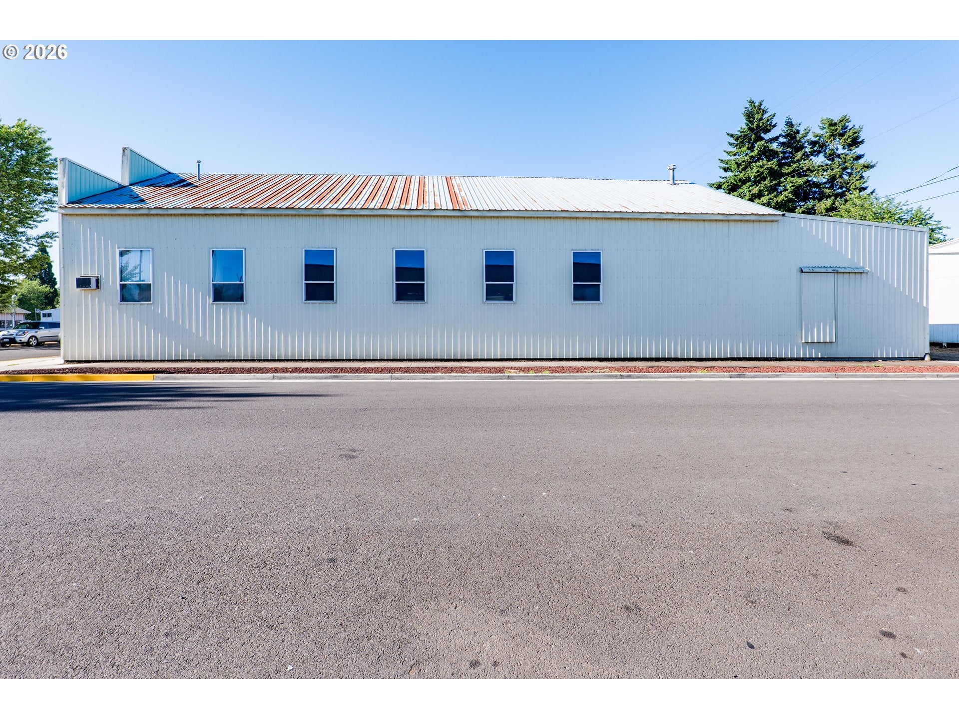 489 FRONT ST