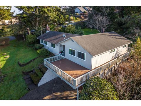 1376 D ST Coos Bay OR 97420