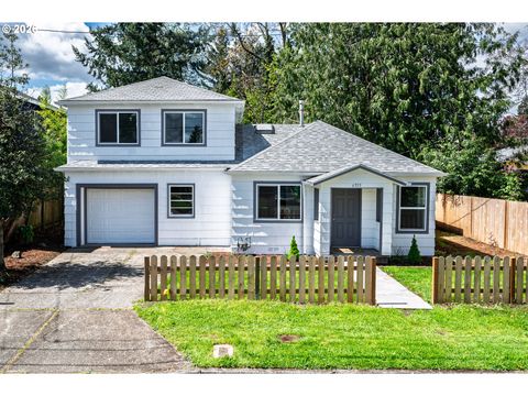 6555 SE 71ST AVE Portland OR 97206