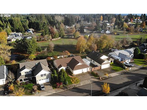 A home in Oregon City