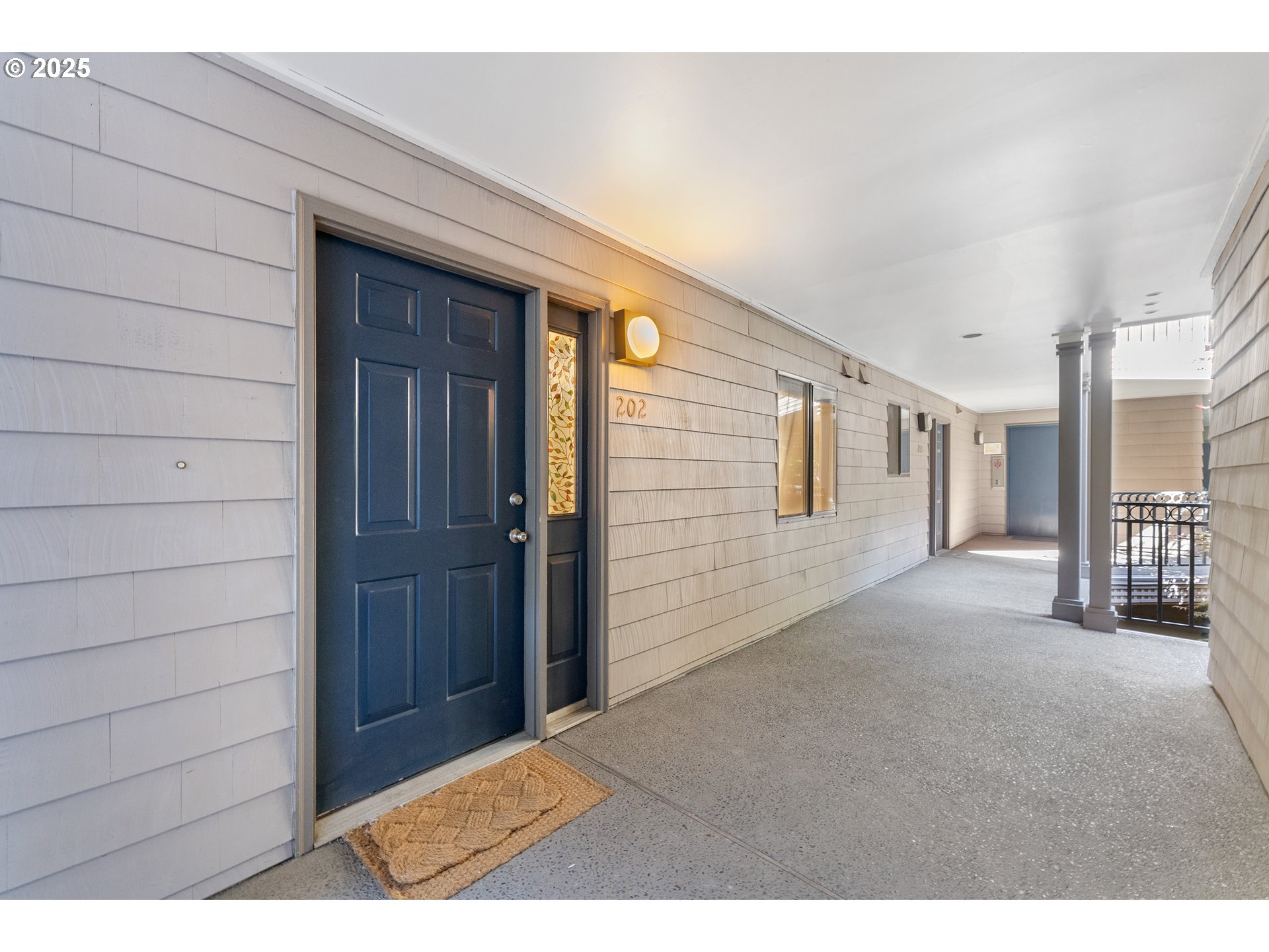 1320 SW HALL ST 202