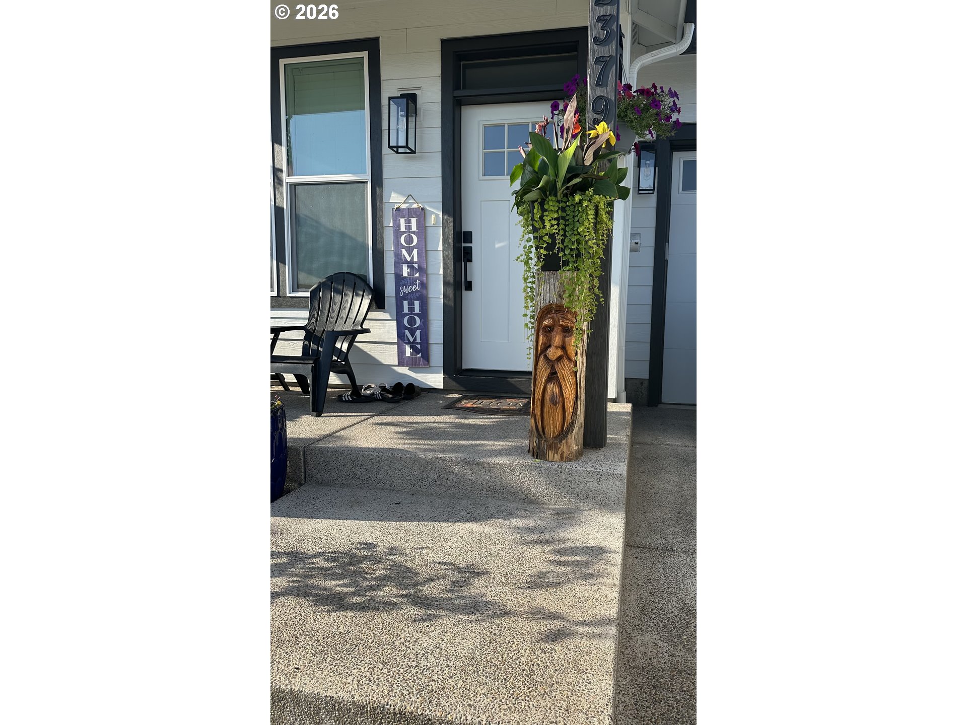2379 W 9TH AVE