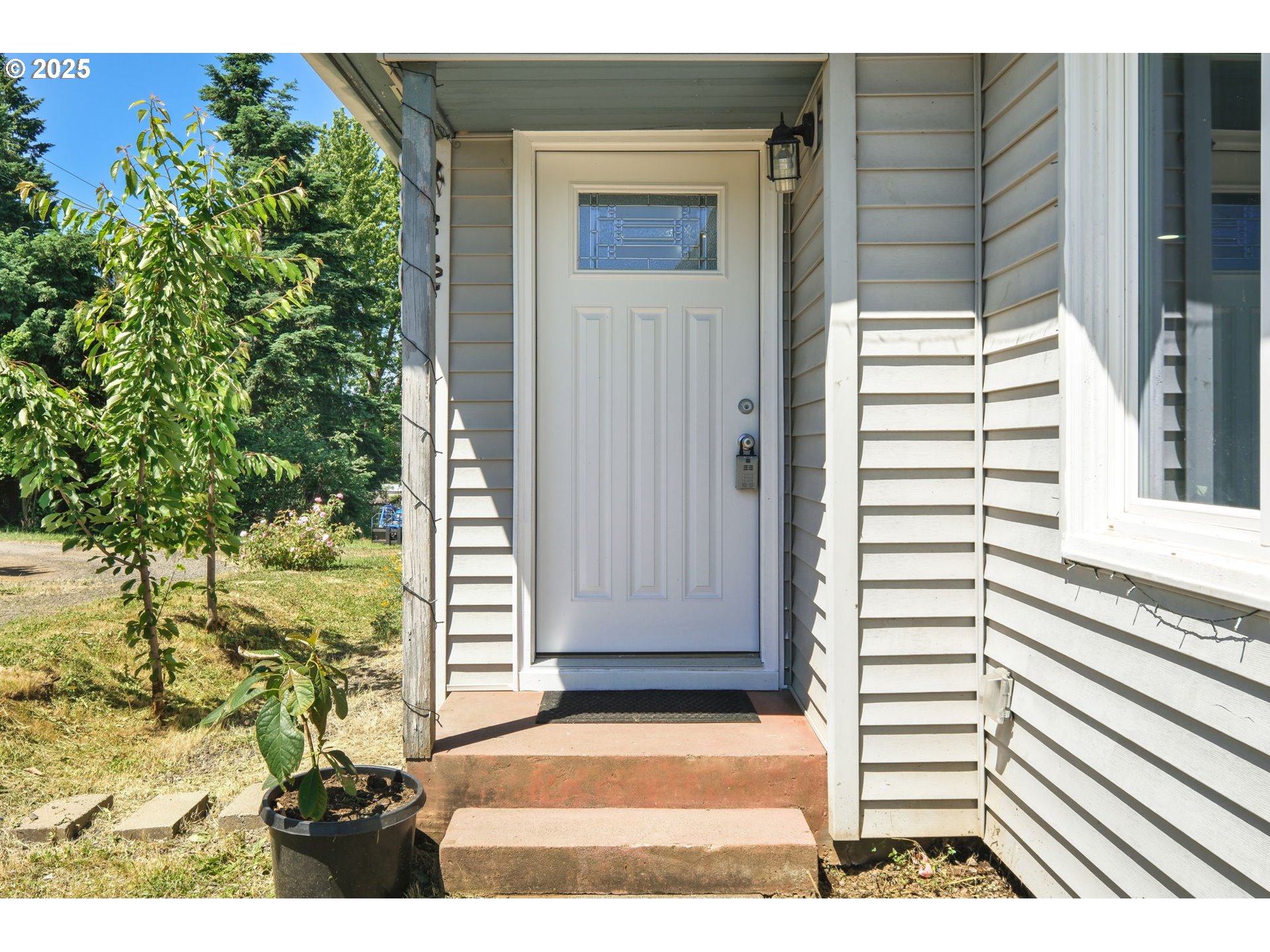 38001 SE HIGHWAY 211