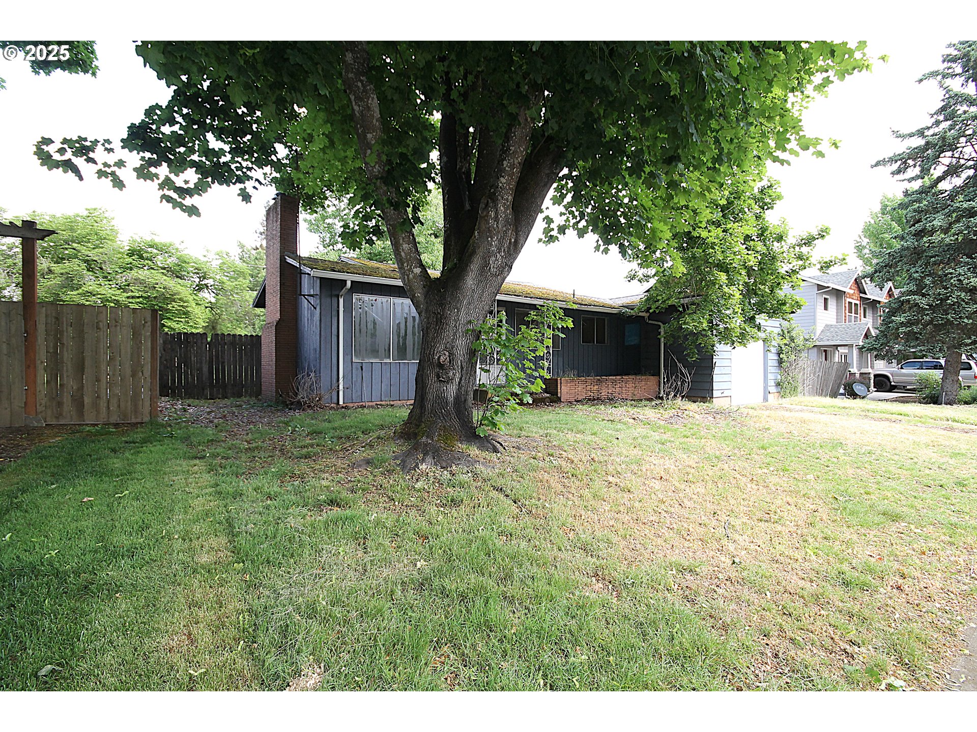 442 NW 4TH AVE