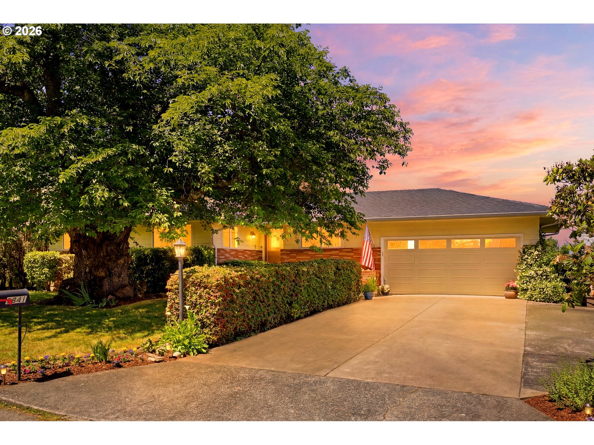 6841 SE CAVALIER ST