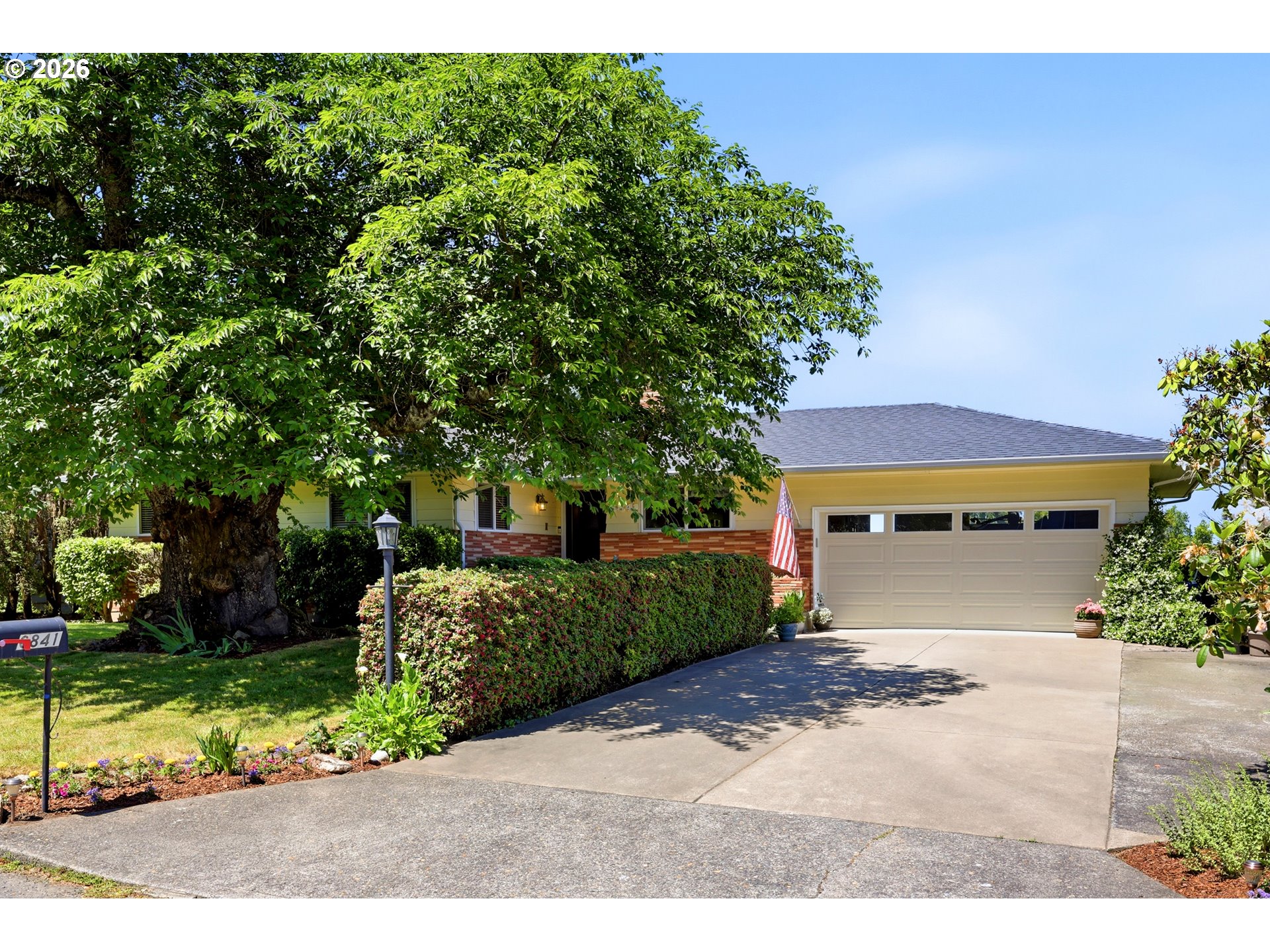 6841 SE CAVALIER ST