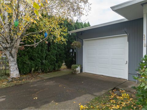 A home in Hood River