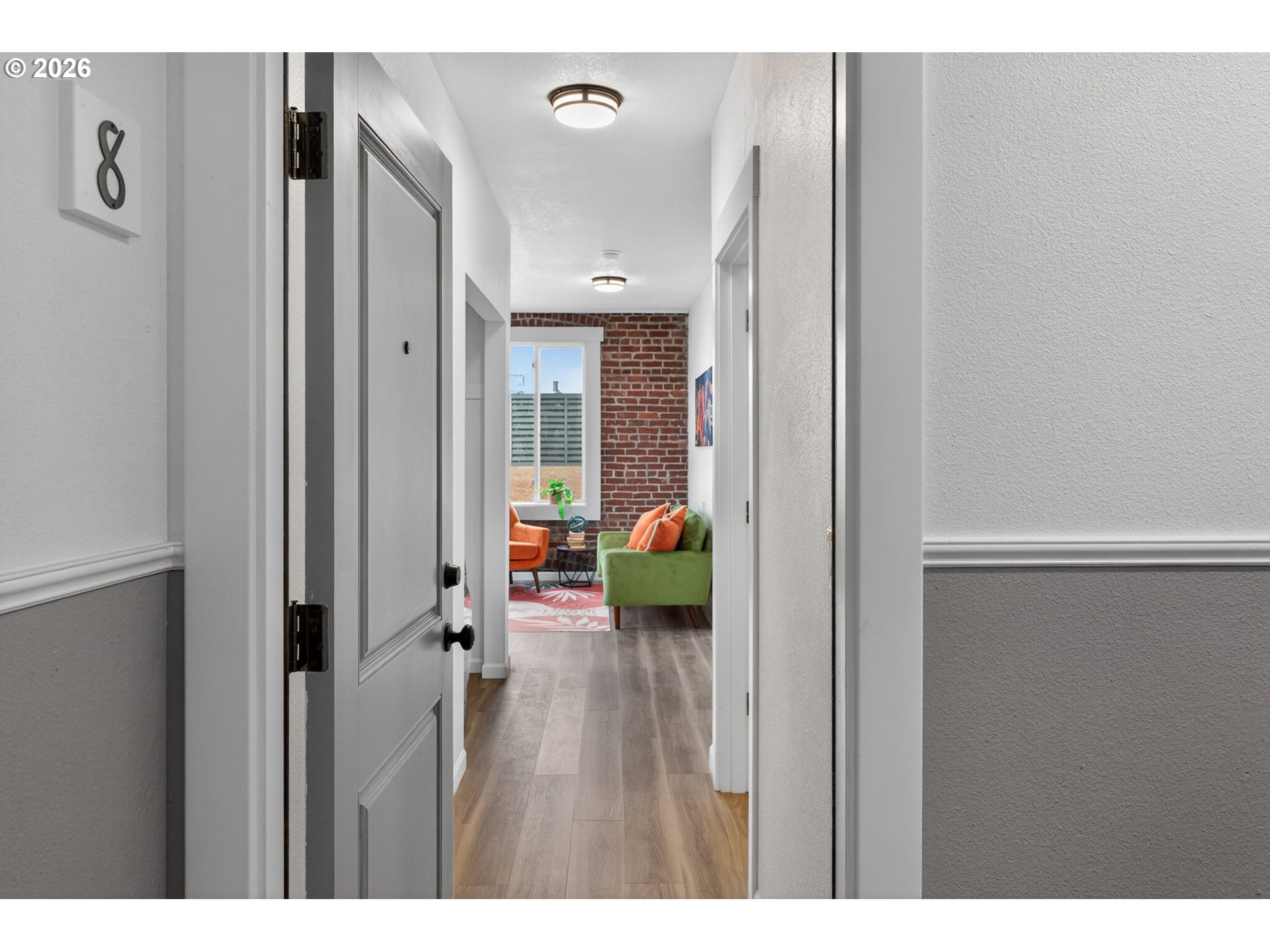 708 N KILLINGSWORTH ST 8