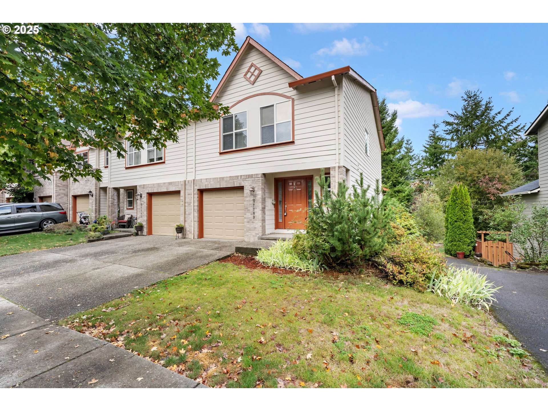 17703 SW HEATHERWOOD LN