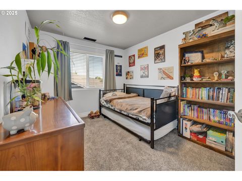 Tiny photo for 65 Honer Loop, Creswell, OR 97426 (MLS # 391433248)