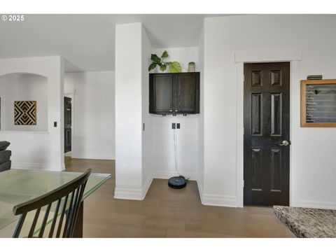 Tiny photo for 65 Honer Loop, Creswell, OR 97426 (MLS # 391433248)