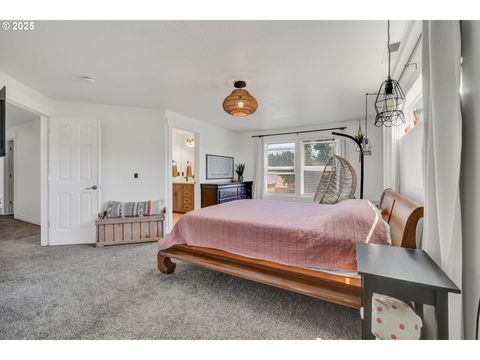 Tiny photo for 65 Honer Loop, Creswell, OR 97426 (MLS # 391433248)