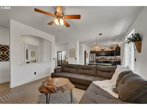 Tiny photo for 65 Honer Loop, Creswell, OR 97426 (MLS # 391433248)
