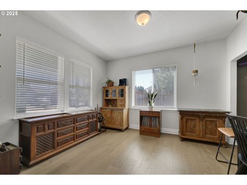 Tiny photo for 65 Honer Loop, Creswell, OR 97426 (MLS # 391433248)