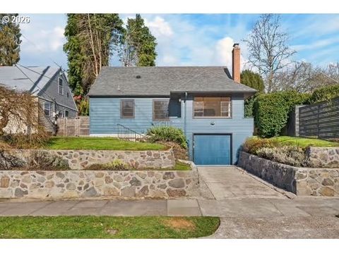 4225 SE WOODWARD ST Portland OR 97206