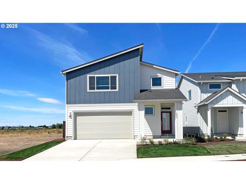 5893 Bainbridge RD Eugene OR 97402