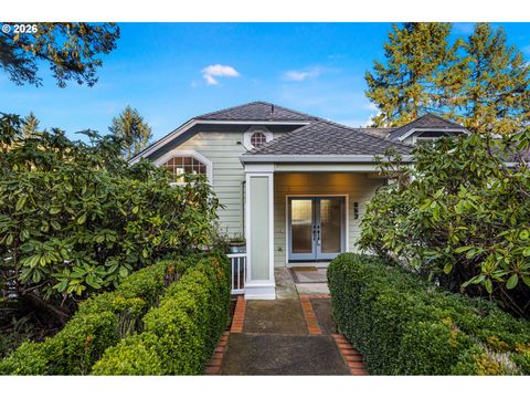 653 BROOKSIDE DR Eugene OR 97405