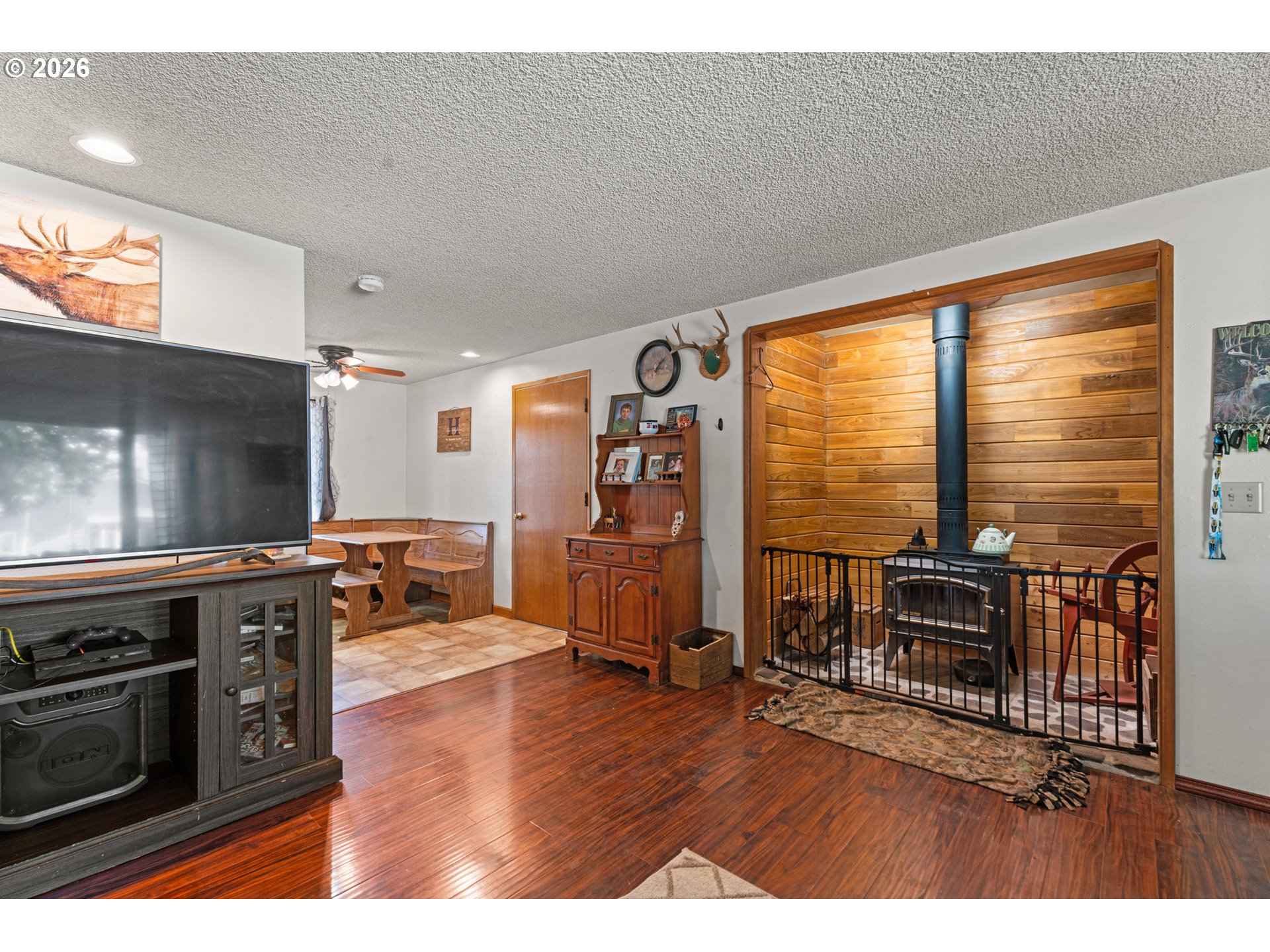 390 S BALM ST
