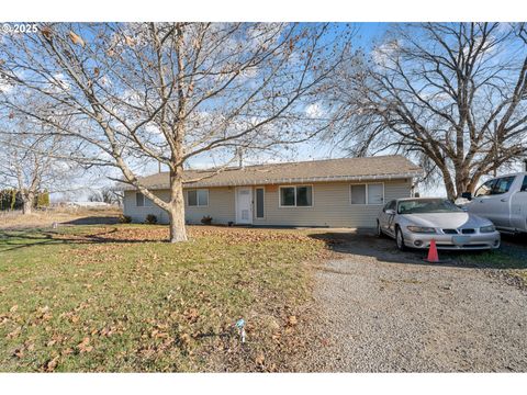 A home in Hermiston