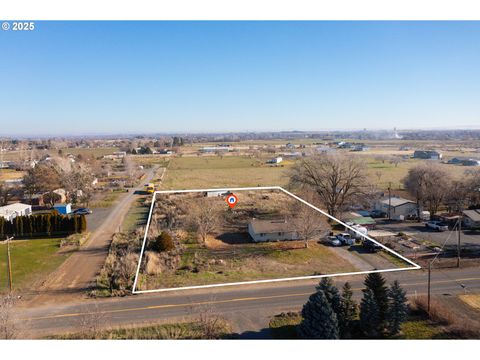 A home in Hermiston