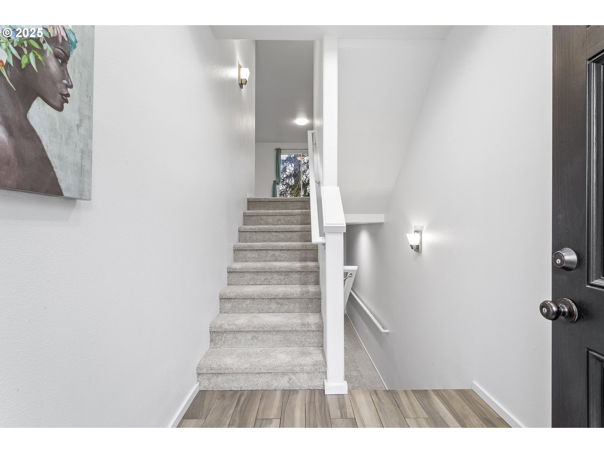 2253 NE SHEFFIELD AVE