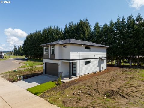 Tiny photo for 336 Sunday Dr, Creswell, OR 97426 (MLS # 217231465)