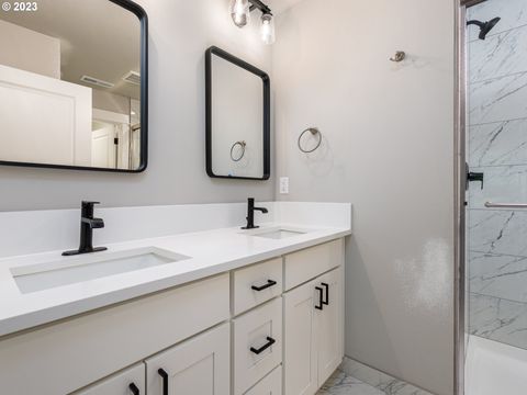Tiny photo for 336 Sunday Dr, Creswell, OR 97426 (MLS # 217231465)