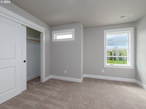 Tiny photo for 336 Sunday Dr, Creswell, OR 97426 (MLS # 217231465)