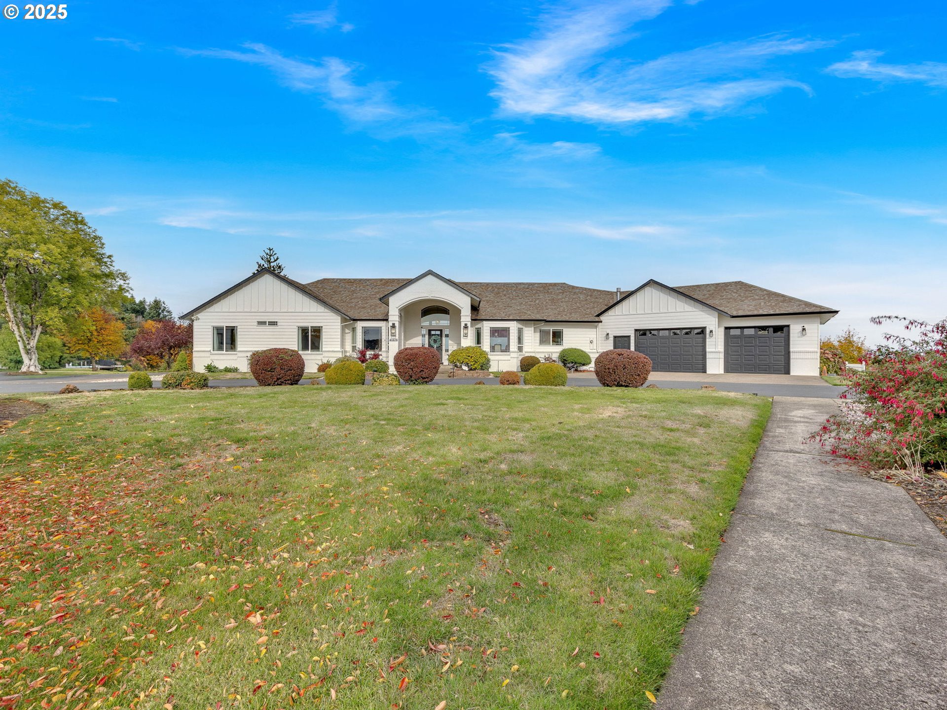 41375 SE VISTA LOOP DR