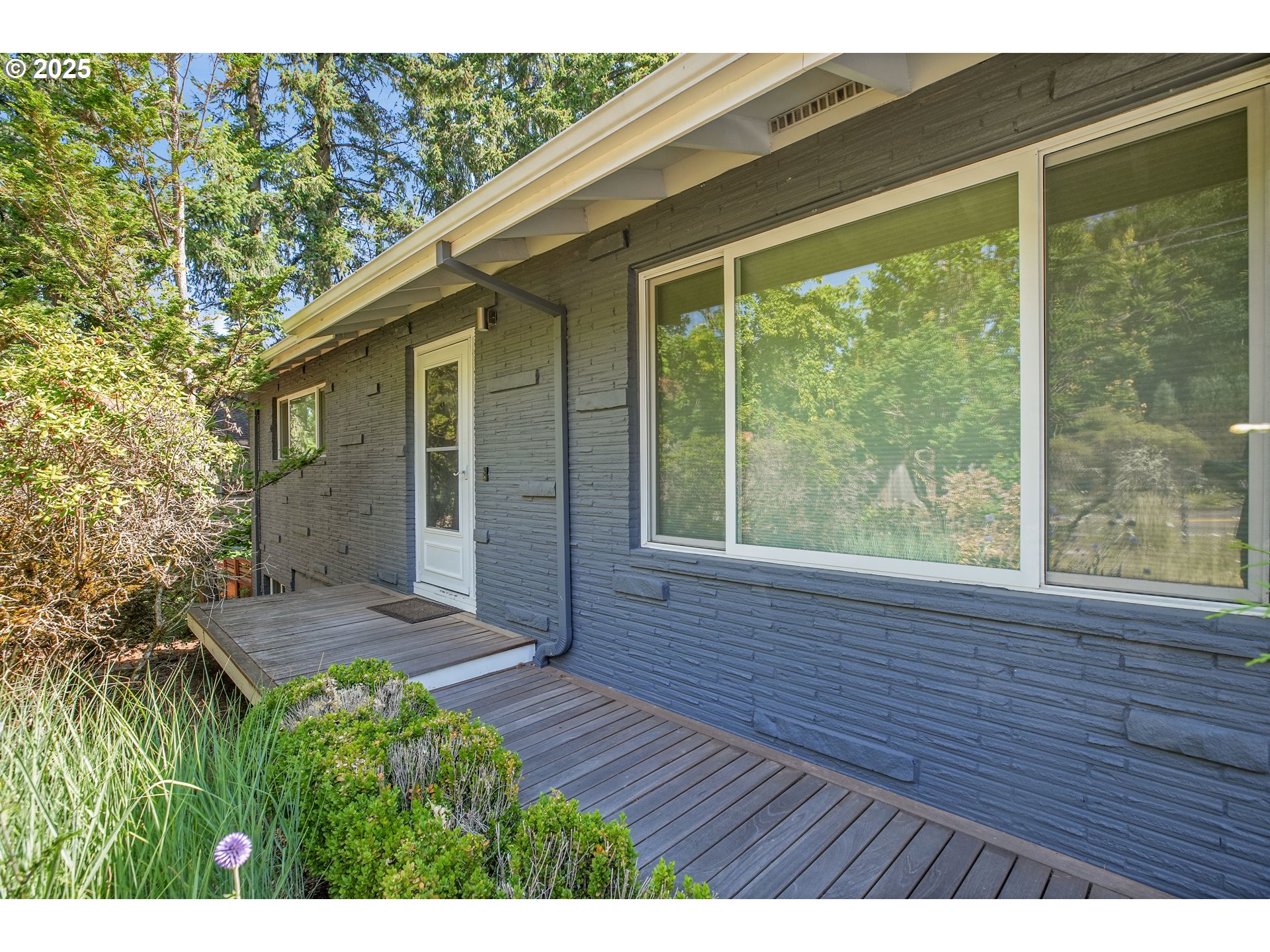 2440 NW 111TH AVE