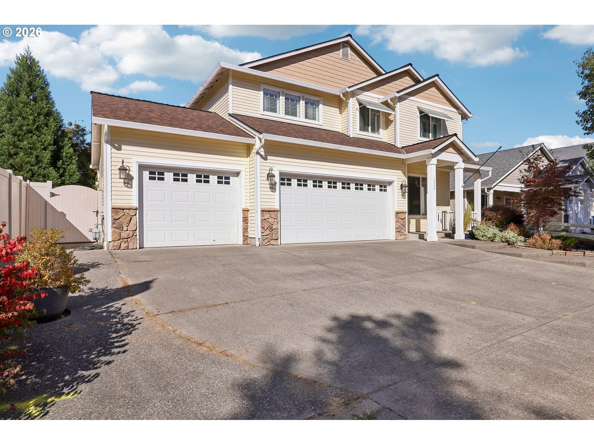 2400 NW 15TH ST