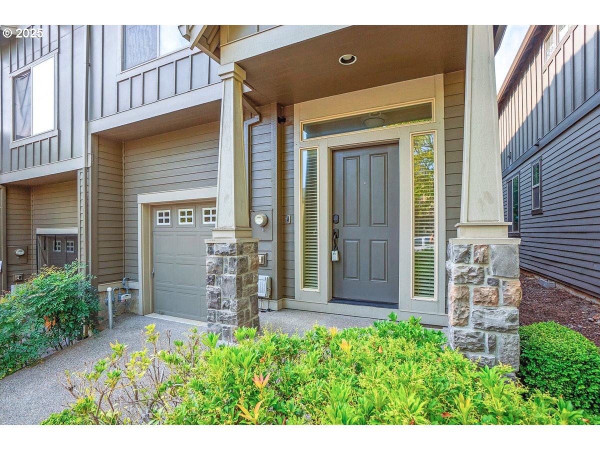 15183 SW CANYON WREN WAY