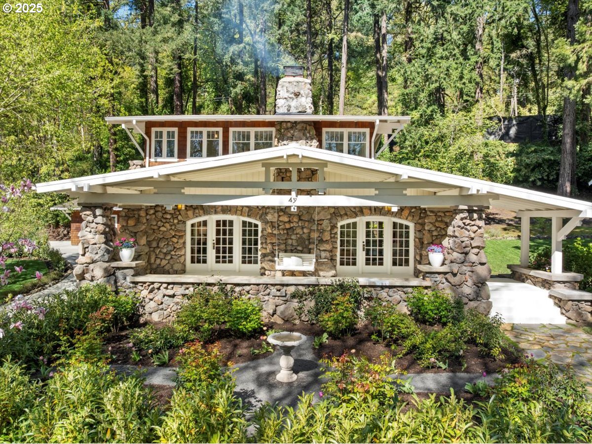 49 BRIARWOOD RD