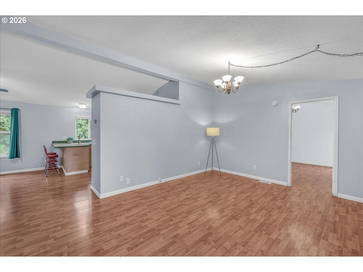 643 SE BROOKWOOD AVE