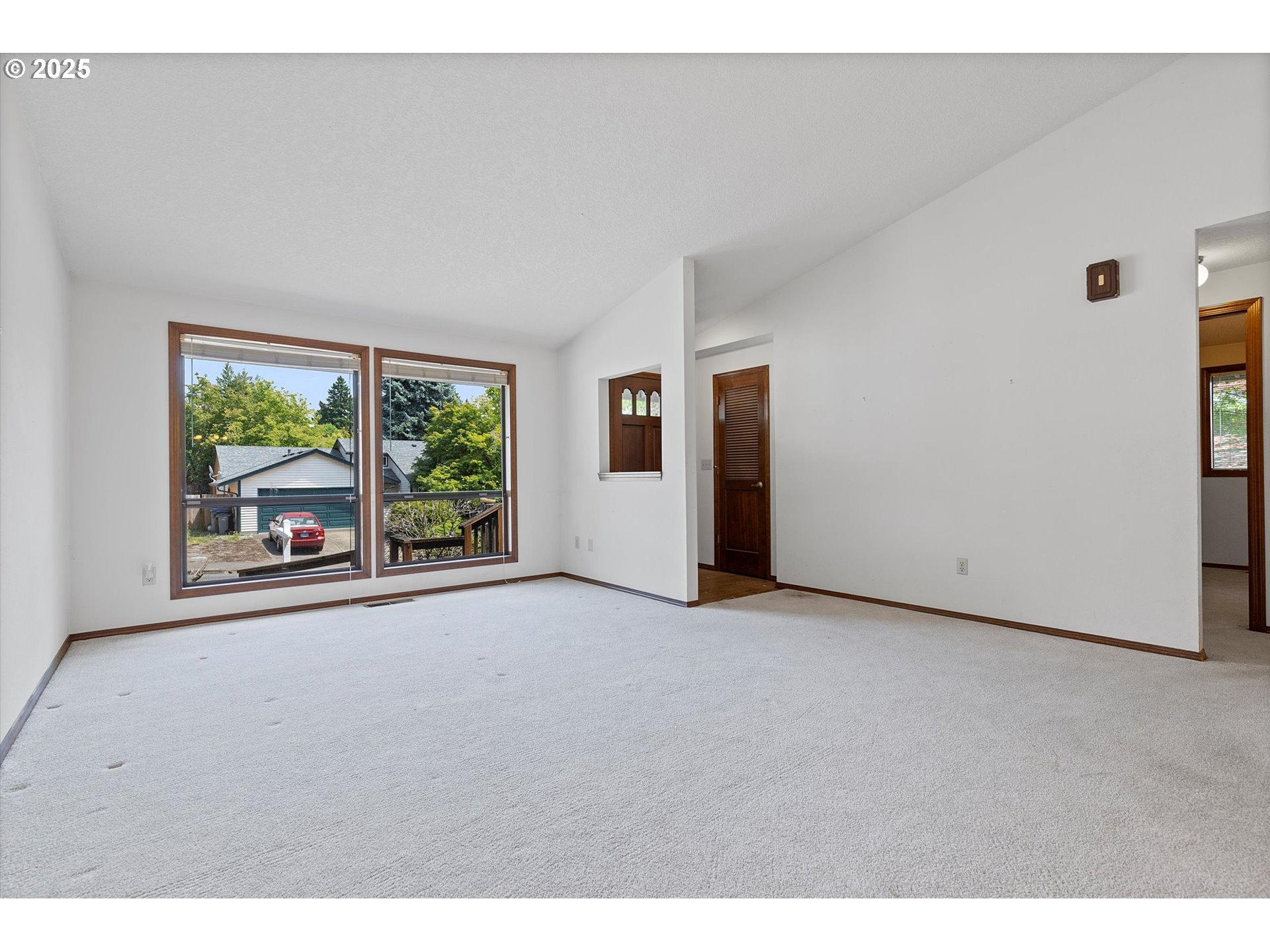 16445 SW MEADOWOOD WAY